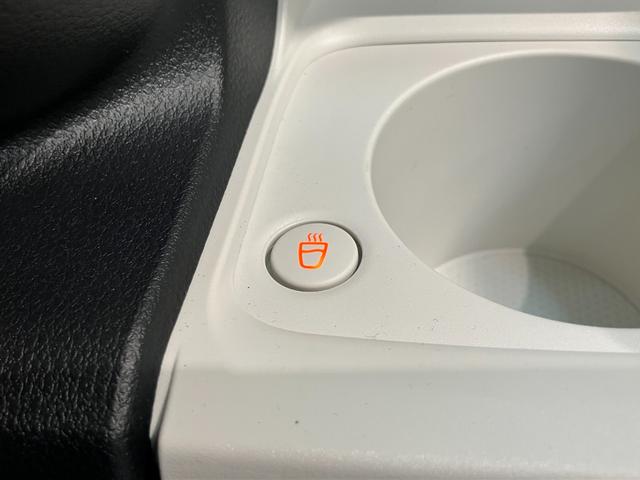 ムーヴキャンバス ストライプスG 10型フルセグナビ Bカメラ 届出済未使用車 衝突被害軽減ブレーキ コーナーセンサー 10型フルセグナビ バックカメラ DVD再生 Bluetooth USB 前後ドラレコ 両側電動スライドドア 前席シートヒーター 電動パーキングブレーキ LED(73枚目)