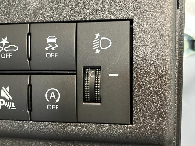 ハイゼットカーゴ スペシャル　ＣＶＴ車　前席パワーウインドウ　届出済未使用車　衝突被害軽減ブレーキ　スマアシ　コーナーセンサー　前席パワーウインドウ　オートライト　マニュアルレベリング　両側スライドドア（16枚目）