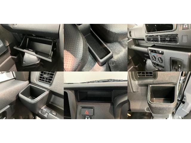 ハイゼットカーゴ スペシャル　ＣＶＴ車　前席パワーウインドウ　届出済未使用車　衝突被害軽減ブレーキ　スマアシ　コーナーセンサー　前席パワーウインドウ　オートライト　マニュアルレベリング　両側スライドドア（20枚目）