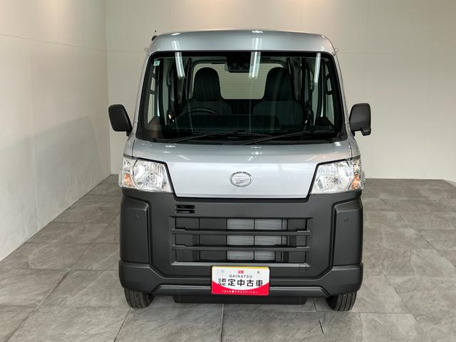 ハイゼットカーゴ スペシャル　ＣＶＴ車　前席パワーウインドウ　届出済未使用車　衝突被害軽減ブレーキ　スマアシ　コーナーセンサー　前席パワーウインドウ　オートライト　マニュアルレベリング　両側スライドドア（21枚目）