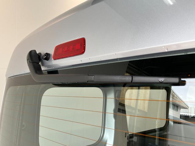 ハイゼットカーゴ スペシャル　ＣＶＴ車　前席パワーウインドウ　届出済未使用車　衝突被害軽減ブレーキ　スマアシ　コーナーセンサー　前席パワーウインドウ　オートライト　マニュアルレベリング　両側スライドドア（30枚目）