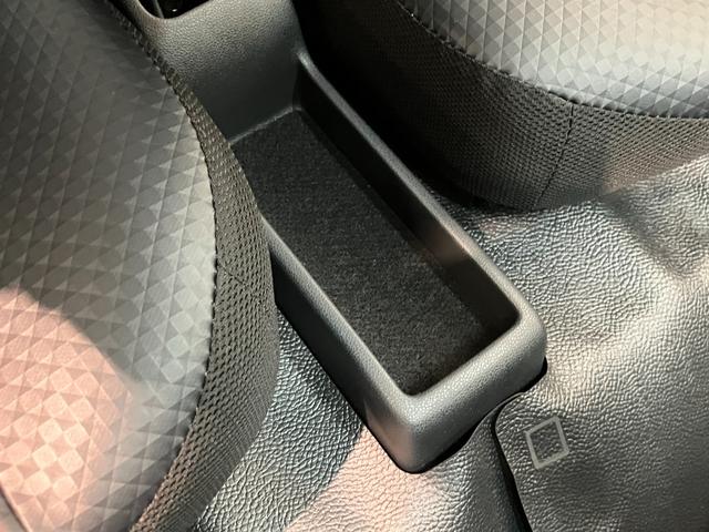 ハイゼットカーゴ スペシャル　ＣＶＴ車　前席パワーウインドウ　届出済未使用車　衝突被害軽減ブレーキ　スマアシ　コーナーセンサー　前席パワーウインドウ　オートライト　マニュアルレベリング　両側スライドドア（50枚目）