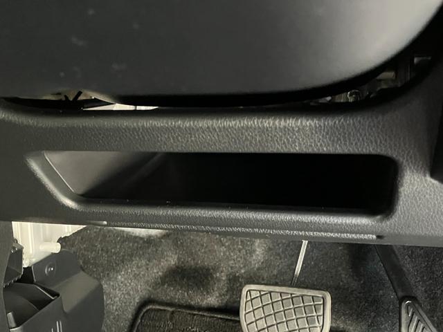 ムーヴキャンバス ストライプスＧ　フルセグナビ　バックカメラ　シートヒーター　衝突被害軽減ブレーキ　コーナーセンサー　フルセグナビ　Ｂｌｕｅｔｏｏｔｈ　ＵＳＢ　ＤＶＤ　バックカメラ　両側電動スライドドア　前席シートヒーター　電動パーキングブレーキ　ＬＥＤ　スマートキー（68枚目）