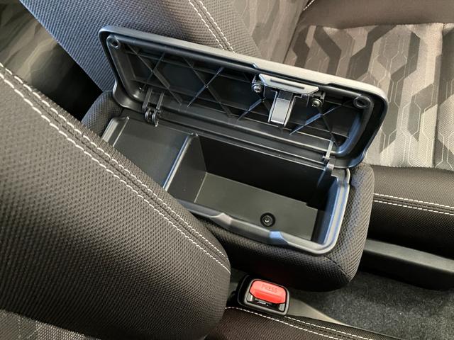 タフト G クロムベンチャー フルセグナビ バックカメラ 衝突被害軽減ブレーキ コーナーセンサー フルセグナビ バックカメラ DVD再生 Bluetooth USB 前後ドラレコ 前席シートヒーター LED オートライト オートエアコン スマートキー(71枚目)