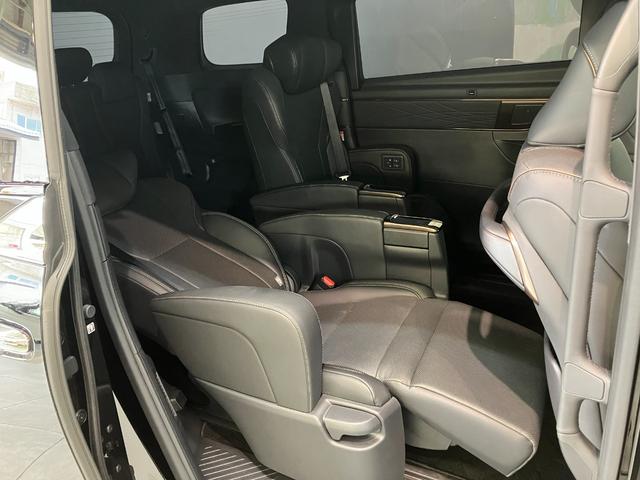 アルファード Z 14型ナビ パノラマカメラ 後席モニター ムーンルーフ トヨタセーフティセンス 14型ナビ パノラマカメラ フリップダウンモニター Bluetooth USB 両側パワスラ レーダークルコン 左右独立ムーンルーフ 1列目2列目シートヒーター&エアコン(46枚目)