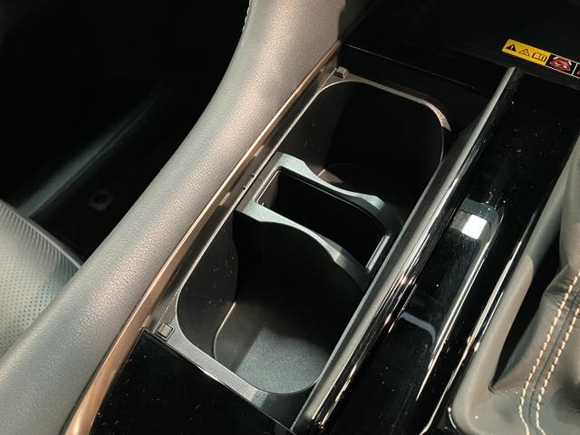 アルファード Z 14型ナビ パノラマカメラ 後席モニター ムーンルーフ トヨタセーフティセンス 14型ナビ パノラマカメラ フリップダウンモニター Bluetooth USB 両側パワスラ レーダークルコン 左右独立ムーンルーフ 1列目2列目シートヒーター&エアコン(69枚目)