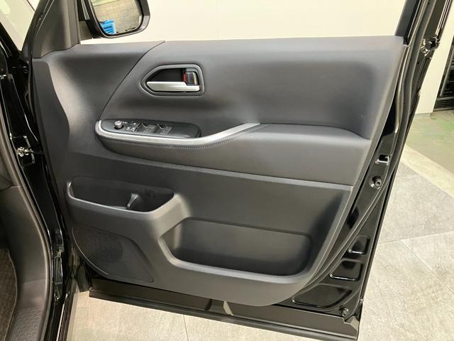 ヴォクシー Ｓ－Ｚ　前後ドラレコ　クルーズコントロール　シートヒーター　トヨタセーフティセンス　コーナーセンサー　前後ドラレコ　ＥＴＣ　Ｂｌｕｅｔｏｏｔｈ　レーダークルコン　シートヒーター　両側電動スライドドア　ＬＥＤ　オートライト　ダブルエアコン　スマートキー（31枚目）