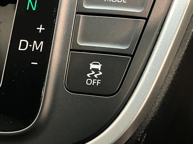 ヴォクシー Ｓ－Ｚ　前後ドラレコ　クルーズコントロール　シートヒーター　トヨタセーフティセンス　コーナーセンサー　前後ドラレコ　ＥＴＣ　Ｂｌｕｅｔｏｏｔｈ　レーダークルコン　シートヒーター　両側電動スライドドア　ＬＥＤ　オートライト　ダブルエアコン　スマートキー（39枚目）