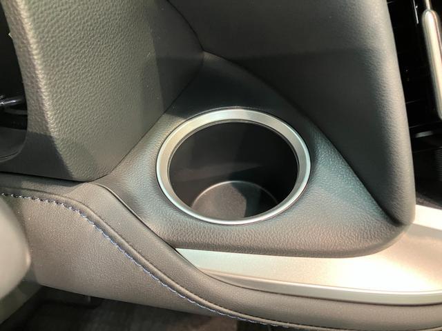 ヴォクシー Ｓ－Ｚ　前後ドラレコ　クルーズコントロール　シートヒーター　トヨタセーフティセンス　コーナーセンサー　前後ドラレコ　ＥＴＣ　Ｂｌｕｅｔｏｏｔｈ　レーダークルコン　シートヒーター　両側電動スライドドア　ＬＥＤ　オートライト　ダブルエアコン　スマートキー（70枚目）