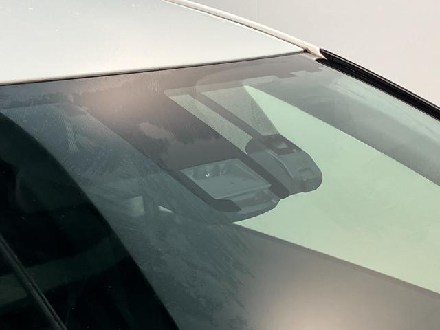 シエンタ Ｇ　フルセグナビ　バックカメラ　ドラレコ　車検整備付　トヨタセーフティセンス　コーナーセンサー　フルセグナビ　バックカメラ　ドラレコ　ＥＴＣ　ＤＶＤ再生　Ｂｌｕｅｔｏｏｔｈ　ＵＳＢ　シートヒーター　ハンドルヒーター　両側電動スライドドア　スマートキー（12枚目）