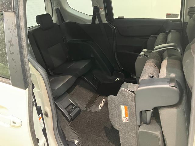 シエンタ Ｇ　フルセグナビ　バックカメラ　ドラレコ　車検整備付　トヨタセーフティセンス　コーナーセンサー　フルセグナビ　バックカメラ　ドラレコ　ＥＴＣ　ＤＶＤ再生　Ｂｌｕｅｔｏｏｔｈ　ＵＳＢ　シートヒーター　ハンドルヒーター　両側電動スライドドア　スマートキー（43枚目）