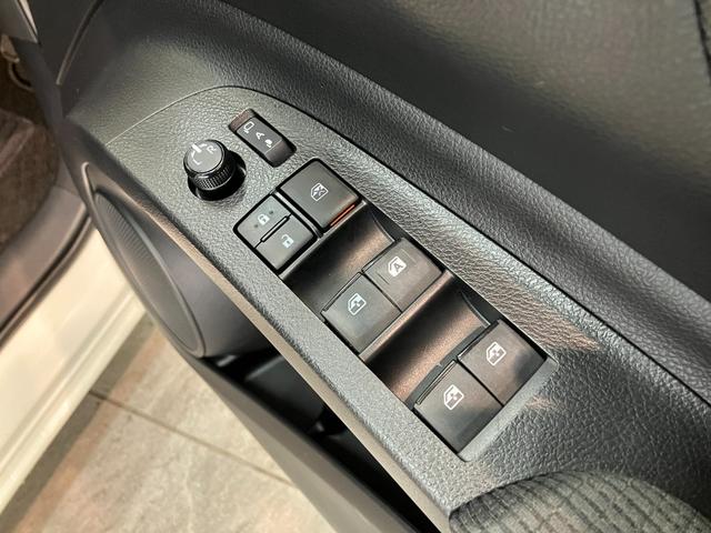 シエンタ Ｇ　フルセグナビ　バックカメラ　ドラレコ　車検整備付　トヨタセーフティセンス　コーナーセンサー　フルセグナビ　バックカメラ　ドラレコ　ＥＴＣ　ＤＶＤ再生　Ｂｌｕｅｔｏｏｔｈ　ＵＳＢ　シートヒーター　ハンドルヒーター　両側電動スライドドア　スマートキー（46枚目）