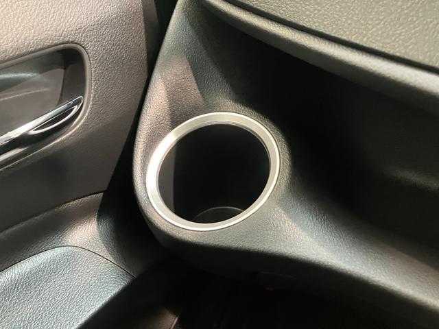 シエンタ Ｇ　フルセグナビ　バックカメラ　ドラレコ　車検整備付　トヨタセーフティセンス　コーナーセンサー　フルセグナビ　バックカメラ　ドラレコ　ＥＴＣ　ＤＶＤ再生　Ｂｌｕｅｔｏｏｔｈ　ＵＳＢ　シートヒーター　ハンドルヒーター　両側電動スライドドア　スマートキー（67枚目）