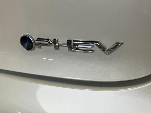プリウス ＰＨＶ　Ｚ　フナビ　Ｐカメラ　ドラレコ　駐車支援システム　トヨタセーフティセンス　フルセグナビ　パノラマカメラ　前後ドラレコ　Ｂｌｕｅｔｏｏｔｈ　ＵＳＢ　駐車支援システム　クルーズコントロール　シートヒーター　シートクーラー　革シート　ＬＥＤ　スマートキー（30枚目）