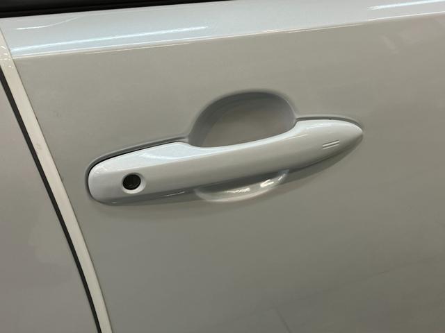 プリウス ＰＨＶ　Ｚ　フナビ　Ｐカメラ　ドラレコ　駐車支援システム　トヨタセーフティセンス　フルセグナビ　パノラマカメラ　前後ドラレコ　Ｂｌｕｅｔｏｏｔｈ　ＵＳＢ　駐車支援システム　クルーズコントロール　シートヒーター　シートクーラー　革シート　ＬＥＤ　スマートキー（33枚目）