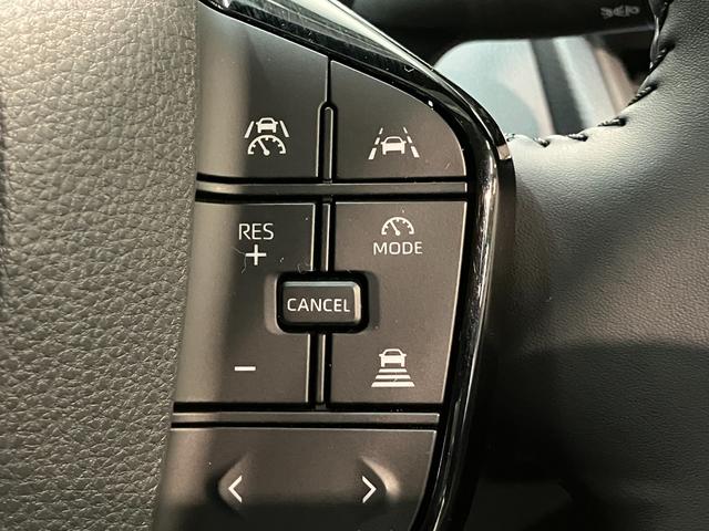 プリウス ＰＨＶ　Ｚ　フナビ　Ｐカメラ　ドラレコ　駐車支援システム　トヨタセーフティセンス　フルセグナビ　パノラマカメラ　前後ドラレコ　Ｂｌｕｅｔｏｏｔｈ　ＵＳＢ　駐車支援システム　クルーズコントロール　シートヒーター　シートクーラー　革シート　ＬＥＤ　スマートキー（51枚目）