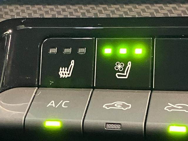 プリウス ＰＨＶ　Ｚ　フナビ　Ｐカメラ　ドラレコ　駐車支援システム　トヨタセーフティセンス　フルセグナビ　パノラマカメラ　前後ドラレコ　Ｂｌｕｅｔｏｏｔｈ　ＵＳＢ　駐車支援システム　クルーズコントロール　シートヒーター　シートクーラー　革シート　ＬＥＤ　スマートキー（54枚目）