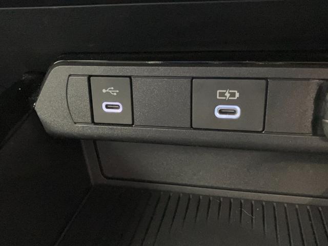 プリウス ＰＨＶ　Ｚ　フナビ　Ｐカメラ　ドラレコ　駐車支援システム　トヨタセーフティセンス　フルセグナビ　パノラマカメラ　前後ドラレコ　Ｂｌｕｅｔｏｏｔｈ　ＵＳＢ　駐車支援システム　クルーズコントロール　シートヒーター　シートクーラー　革シート　ＬＥＤ　スマートキー（62枚目）