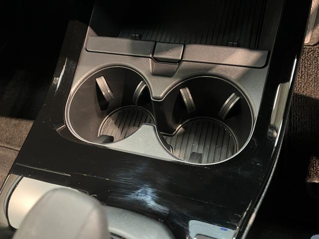 プリウス ＰＨＶ　Ｚ　フナビ　Ｐカメラ　ドラレコ　駐車支援システム　トヨタセーフティセンス　フルセグナビ　パノラマカメラ　前後ドラレコ　Ｂｌｕｅｔｏｏｔｈ　ＵＳＢ　駐車支援システム　クルーズコントロール　シートヒーター　シートクーラー　革シート　ＬＥＤ　スマートキー（73枚目）