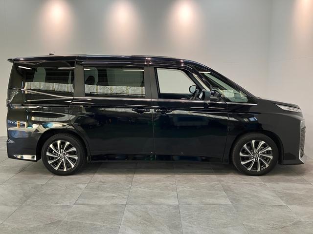 ヴォクシー Ｓ－Ｚ　１０．５型ナビ　バックカメラ　前後ドラレコ　クルコン　トヨタセーフティセンス　１０．５型フルセグナビ　バックカメラ　前後ドラレコ　Ｂｌｕｅｔｏｏｔｈ　ＵＳＢ　ＥＴＣ　レーダークルコン　前席シートヒーター　両側電動スライドドア　ＬＥＤ　コーナーセンサー（24枚目）