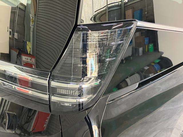 ヴォクシー Ｓ－Ｚ　１０．５型ナビ　バックカメラ　前後ドラレコ　クルコン　トヨタセーフティセンス　１０．５型フルセグナビ　バックカメラ　前後ドラレコ　Ｂｌｕｅｔｏｏｔｈ　ＵＳＢ　ＥＴＣ　レーダークルコン　前席シートヒーター　両側電動スライドドア　ＬＥＤ　コーナーセンサー（33枚目）