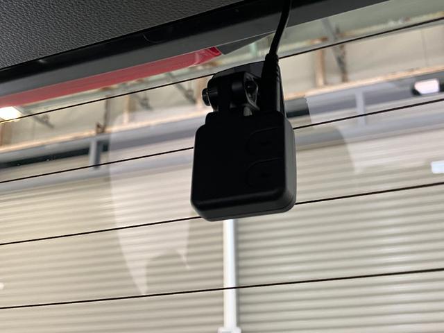 ヴォクシー Ｓ－Ｚ　１０．５型ナビ　バックカメラ　前後ドラレコ　クルコン　トヨタセーフティセンス　１０．５型フルセグナビ　バックカメラ　前後ドラレコ　Ｂｌｕｅｔｏｏｔｈ　ＵＳＢ　ＥＴＣ　レーダークルコン　前席シートヒーター　両側電動スライドドア　ＬＥＤ　コーナーセンサー（63枚目）