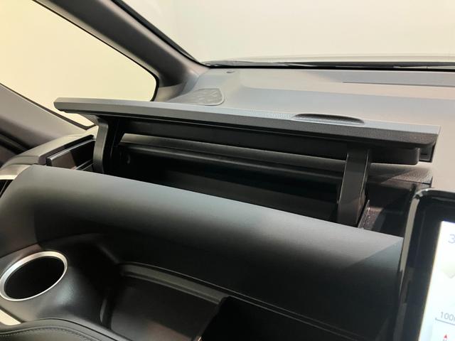 ヴォクシー Ｓ－Ｚ　１０．５型ナビ　バックカメラ　前後ドラレコ　クルコン　トヨタセーフティセンス　１０．５型フルセグナビ　バックカメラ　前後ドラレコ　Ｂｌｕｅｔｏｏｔｈ　ＵＳＢ　ＥＴＣ　レーダークルコン　前席シートヒーター　両側電動スライドドア　ＬＥＤ　コーナーセンサー（67枚目）