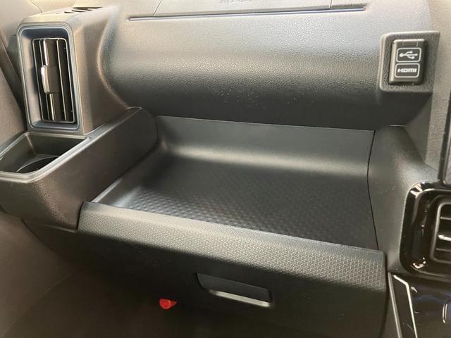 タント カスタムX 9型ディスプレイオーディオ 届出済未使用車 衝突被害軽減ブレーキ コーナーセンサー 9型ディスプレイオーディオ フルセグ Bluetooth USB バックカメラ 両側電動スライドドア 前席シートヒーター LED スマートキー(62枚目)