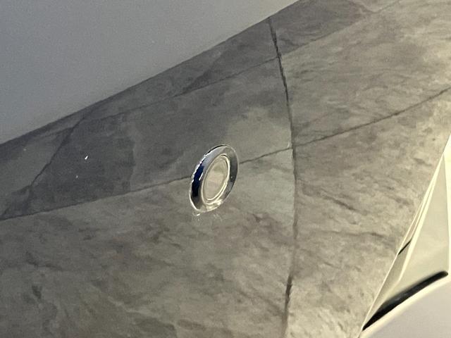 アクア Sスタイルブラック フルセグナビ バックカメラ 車検整備付 トヨタセーフティセンス コーナーセンサー フルセグナビ バックカメラ Bluetooth USB LEDヘッドライト オートライト オートエアコン 電動格納式ミラー スマートキー タイヤ4本新品交換済(37枚目)