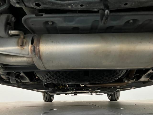 初度登録から７年以内のダイハツ車には１年間ｏｒ走行無制限のまごころ保証がついておりますので購入後も安心です！有料にはなりますが１年もしくは２年の延長保証もご用意致しております！