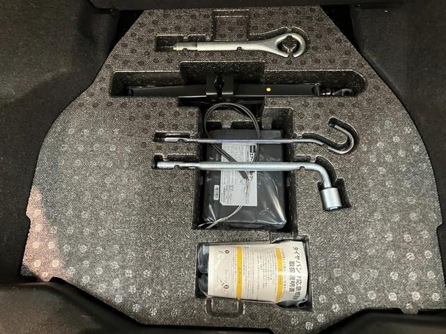 コペン ローブ　５ＭＴ　シートヒーター　ＬＥＤ　車検整備付　５ＭＴ　ターボ　電動オープンルーフ　ＣＤステレオ　ＥＴＣ　シートヒーター　ＬＥＤヘッドライト　スマートキー　オートエアコン　エクスプレイ用アルミ（37枚目）