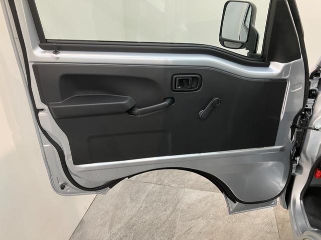 ハイゼットトラック スタンダード 5MT パートタイム4WD 届出済未使用車 衝突被害軽減ブレーキ コーナーセンサー パートタイム4WD AM/FMラジオ マニュアルエアコン マニュアルレベリング オートライト(26枚目)