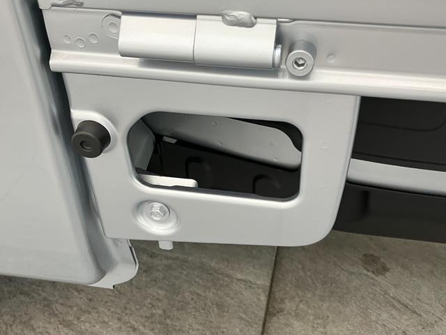 ハイゼットトラック スタンダード 5MT パートタイム4WD 届出済未使用車 衝突被害軽減ブレーキ コーナーセンサー パートタイム4WD AM/FMラジオ マニュアルエアコン マニュアルレベリング オートライト(28枚目)