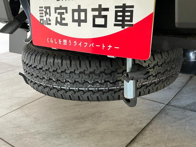 ハイゼットトラック スタンダード 5MT パートタイム4WD 届出済未使用車 衝突被害軽減ブレーキ コーナーセンサー パートタイム4WD AM/FMラジオ マニュアルエアコン マニュアルレベリング オートライト(29枚目)