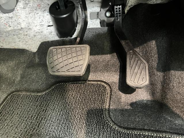 タント カスタムＸ　ＣＤステレオ　コーナーセンサー　シートヒーター　衝突被害軽減ブレーキ　コーナーセンサー　バックカメラ（ナビ装着時用）　両側電動スライドドア　前席シートヒーター　電動パーキングブレーキ　ＬＥＤ　オートライト　オートエアコン　スマートキー　エコアイドル（71枚目）