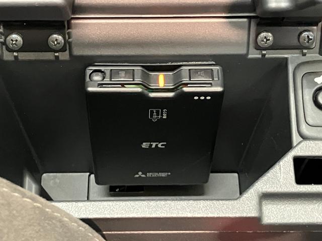 コペン GR スポーツ ターボ フルセグナビ Bカメラ 車検整備付 GR専用サスペンション フルセグナビ DVD再生 Bluetooth USB ドライブレコーダー ETC MOMO製ハンドル レカロシート BBS製アルミホイール パドルシフト シートヒーター(72枚目)
