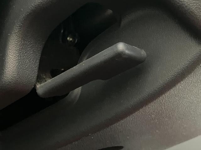 コペン ローブ ターボ フルセグナビ バックカメラ シートヒーター 電動オープンルーフ フルセグナビ DVD再生 Bluetooth USB ETC車載器 シートヒーター LEDヘッドライト オートライト スマートキー オートエアコン エコアイドル(54枚目)