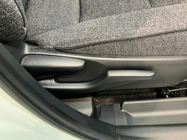 シエンタ ハイブリッドZ 10型ナビ バックカメラ 前後ドラレコ トヨタセーフティセンス 10.5型フルセグナビ バックカメラ 前後ドラレコ USB ETC レーダークルーズコントロール 両側電動スライドドア LED オートライト オートエアコン スマートキー(46枚目)