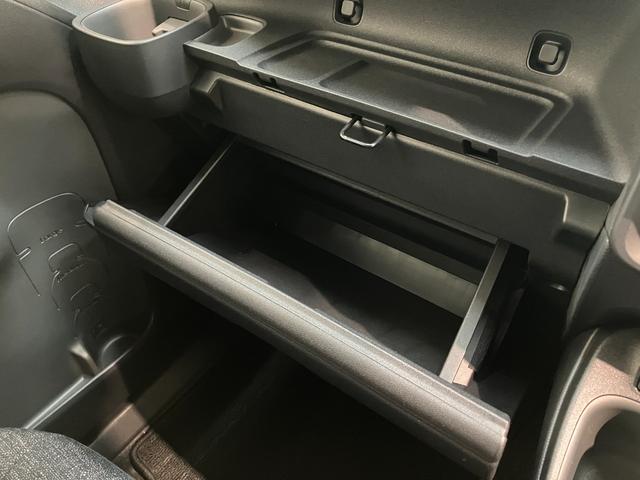 シエンタ ハイブリッドZ 10型ナビ バックカメラ 前後ドラレコ トヨタセーフティセンス 10.5型フルセグナビ バックカメラ 前後ドラレコ USB ETC レーダークルーズコントロール 両側電動スライドドア LED オートライト オートエアコン スマートキー(63枚目)