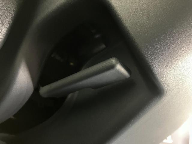 ムーヴキャンバス ストライプスG 9型ディスプレイオーディオ 届出済未使用車 衝突被害軽減ブレーキ コーナーセンサー フルセグ Bluetooth USB パノラマカメラ 両側電動スライドドア 前席シートヒーター 電動パーキングブレーキ LED 駐車支援システム(49枚目)