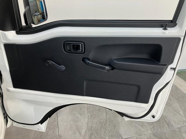 ハイゼットトラック スタンダード 5MT パートタイム4WD 届出済未使用車 衝突被害軽減ブレーキ コーナーセンサー パートタイム4WD AM/FMラジオ マニュアルエアコン マニュアルレベリング オートライト(27枚目)