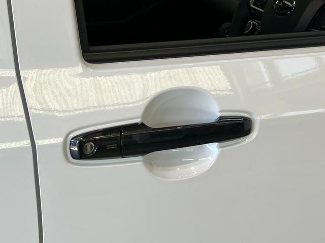 タフト Gダーククロムベンチャー レーダークルコン 届出済未使用車 衝突被害軽減ブレーキ コーナーセンサー バックカメラ(ナビ装着時用) 前席シートヒーター スカイフィールトップ LED レーダークルーズコントロール オートエアコン スマートキー エコアイドル(32枚目)