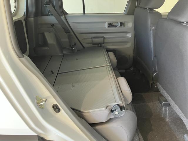 タフト Gダーククロムベンチャー レーダークルコン 届出済未使用車 衝突被害軽減ブレーキ コーナーセンサー バックカメラ(ナビ装着時用) 前席シートヒーター スカイフィールトップ LED レーダークルーズコントロール オートエアコン スマートキー エコアイドル(42枚目)