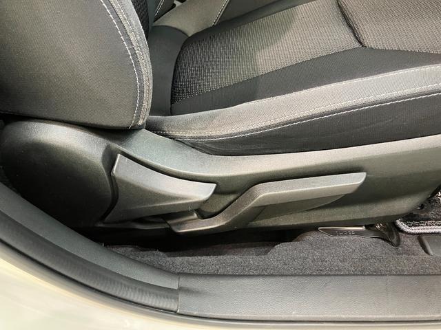 インプレッサスポーツ 2.0i-Lアイサイト 8型フルセグナビ LED 車検整備付 スバルアイサイト コーナーセンサー 8型フルセグナビ バックカメラ ドラレコ ETC Bluetooth USB クルーズコントロール パドルシフト LED スマートキー 電格ミラー エコアイドル(49枚目)