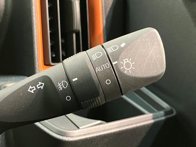 タント ファンクロスターボ 9型ディスプレイオーディオ バックカメラ 衝突被害軽減ブレーキ コーナーセンサー 9型ディスプレイオーディオ フルセグ Bluetooth USB バックカメラ 両側電動スライドドア 前席シートヒーター LED スマートキー エコアイドル(52枚目)