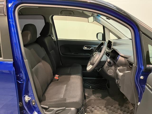 ムーヴ カスタム　ＸリミテッドＩＩ　ＳＡＩＩＩ　４ＷＤ　車検整備付　衝突被害軽減ブレーキ　パノラマカメラ（ナビ装着時用）　シートヒーター　ＬＥＤヘッドライト　オートライト　電動格納式ミラー　オートエアコン　スマートキー　エコアイドル　フルタイム４ＷＤ（5枚目）