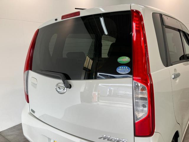 バックドアに修理歴がございます。走行や機能に問題はありませんが、修理箇所詳細は写真にてご確認ください。詳しくは、車両状態評価書をご確認いただくかスタッフまでお尋ねください。