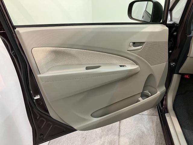 ムーヴ L SA CDステレオ キーレスエントリー 電格ミラー 衝突被害軽減ブレーキ スマアシ1 CDステレオ キーレスエントリー 電動格納式ミラー マニュアルレベリング マニュアルエアコン エコアイドル タイヤ新品交換済み(27枚目)