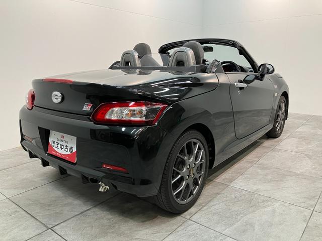 コペン ＧＲ　スポーツ　５ＭＴ　ターボ　レカロシート　ＢＢＳアルミ　電動オープンルーフ　ＧＲ専用サスペンション　ＭＯＭＯ製ハンドル　レカロシート　ＢＢＳ製アルミホイール　シートヒーター　ＬＥＤヘッドライト　オートライト　オートエアコン　スマートキー　ターボ（3枚目）