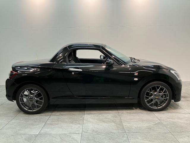 コペン ＧＲ　スポーツ　５ＭＴ　ターボ　レカロシート　ＢＢＳアルミ　電動オープンルーフ　ＧＲ専用サスペンション　ＭＯＭＯ製ハンドル　レカロシート　ＢＢＳ製アルミホイール　シートヒーター　ＬＥＤヘッドライト　オートライト　オートエアコン　スマートキー　ターボ（25枚目）